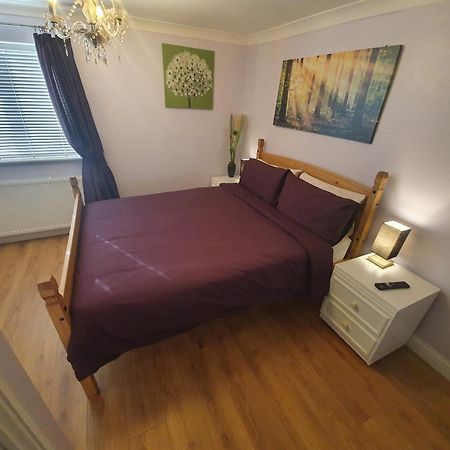 Sherwood Bungalow 3 Bedroom Entire Property Бостон Номер фото