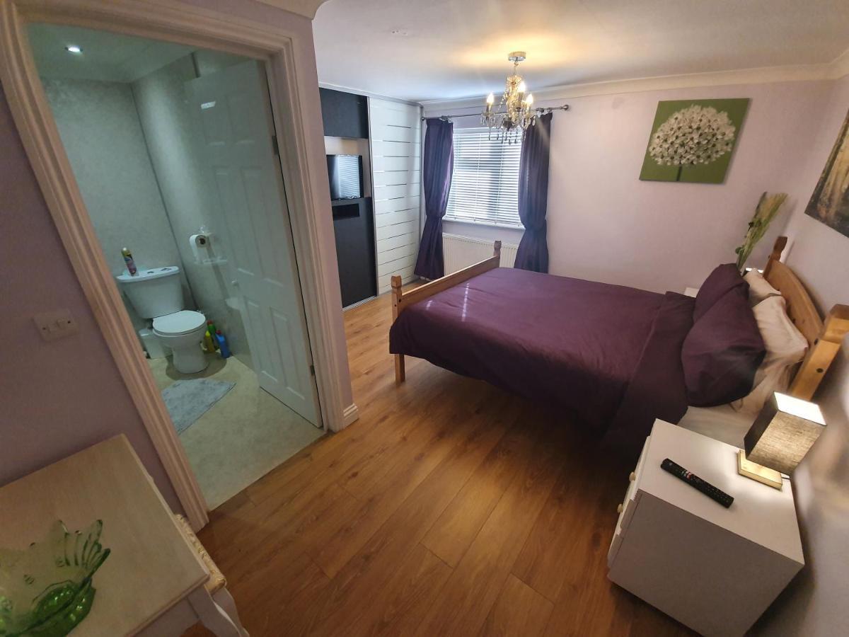 Sherwood Bungalow 3 Bedroom Entire Property Бостон Екстер'єр фото