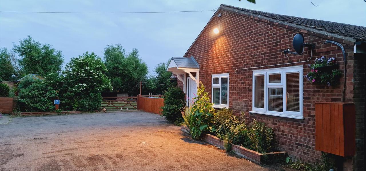 Sherwood Bungalow 3 Bedroom Entire Property Бостон Екстер'єр фото